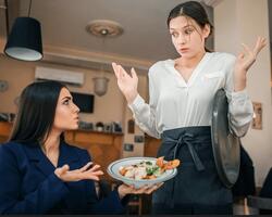 Психолог Олга Велева: Агресията към обслужващия персонал: психологически анализ на едно социално явление