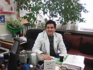 Д-р Михаил Генов – специалист Вътрешни болести